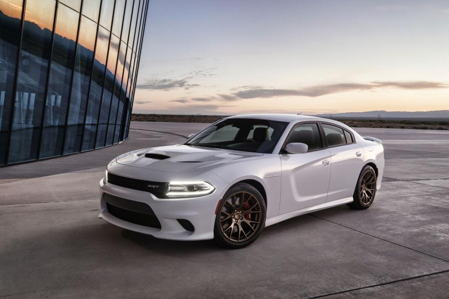  Dodge Charger SRT Hellcat 2015 года  (фото 35 из 111)